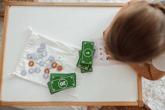 Load image into Gallery viewer, Pretend Play Money and Storage Bag
