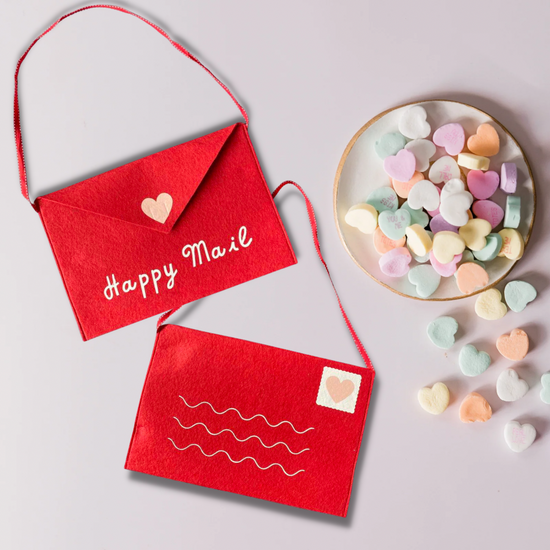 Valentine’s Day Mail Box